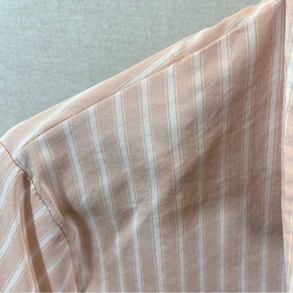 Worthington Brand ladies Button‎ Down Peach and White Striped Top Size Medium - Picture 10 of 10
